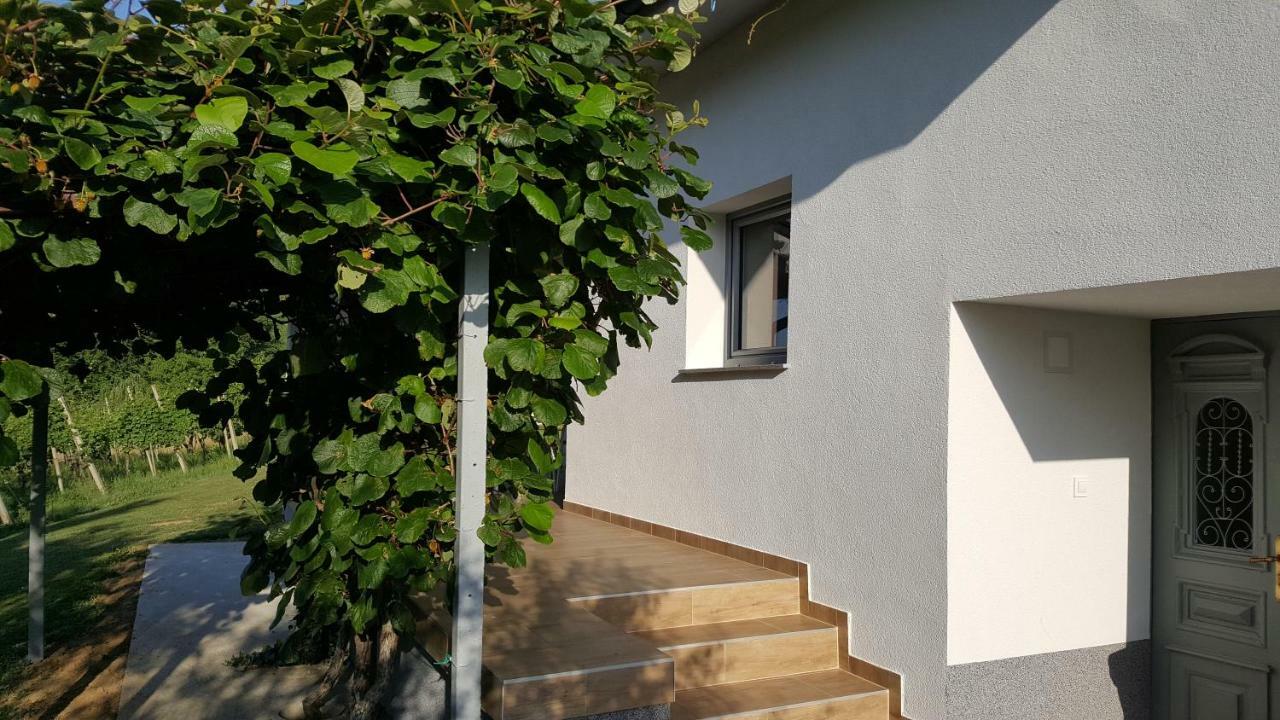 Na Off Villa Radenci Kültér fotó